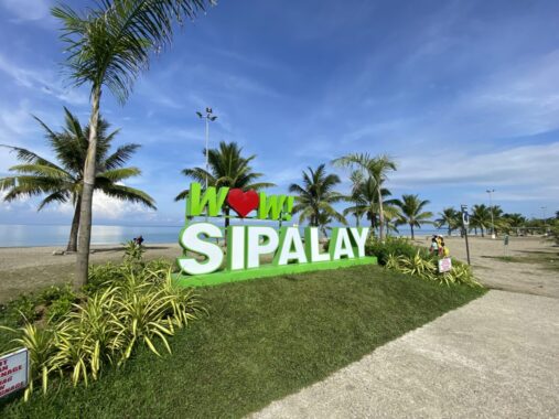 We love Sipalay sign in town centre.